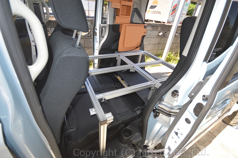 NBOX+・車中泊・ラクネル