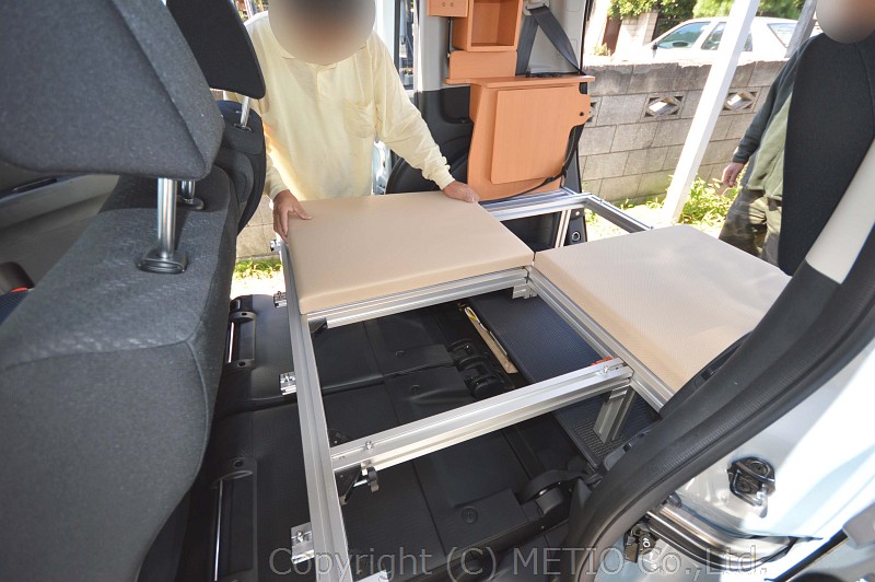 NBOX+・車中泊・ラクネル